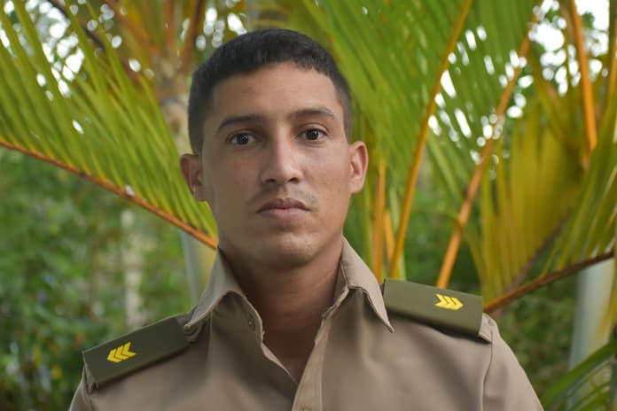 Daniel: Mi orgullo es vestirme de verde olivo