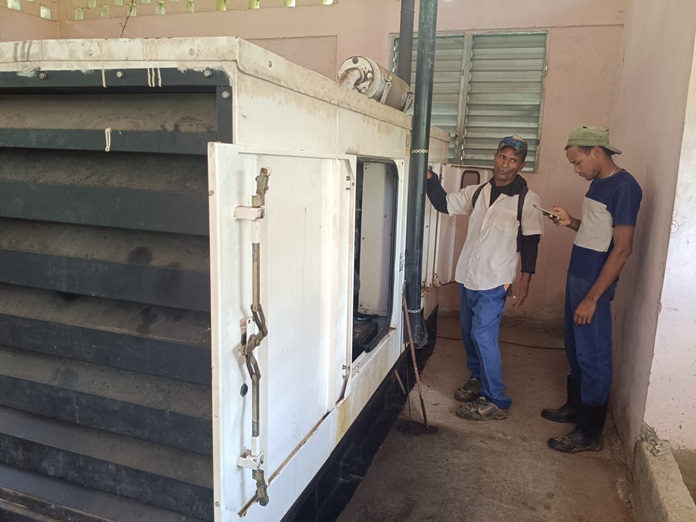 Avería en bombeo de Birama ¿Qué se hace para solucionarlo? 1 Grupo Electrógeno de la estación de bombeo de Birama