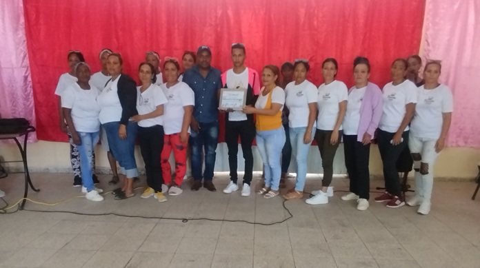 Ocho años de dulce miel 1 1765397908189