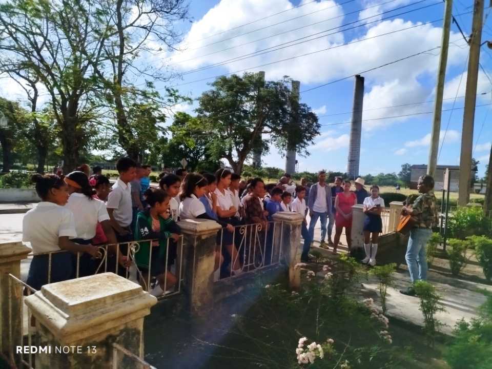 80f9ecf2 9373 4565 9f25 60c05bbb2888