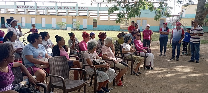 Abuelas jobabenses denuncian impacto del bloqueo en encuentro con la FMC y el INDER 2 1775946443320